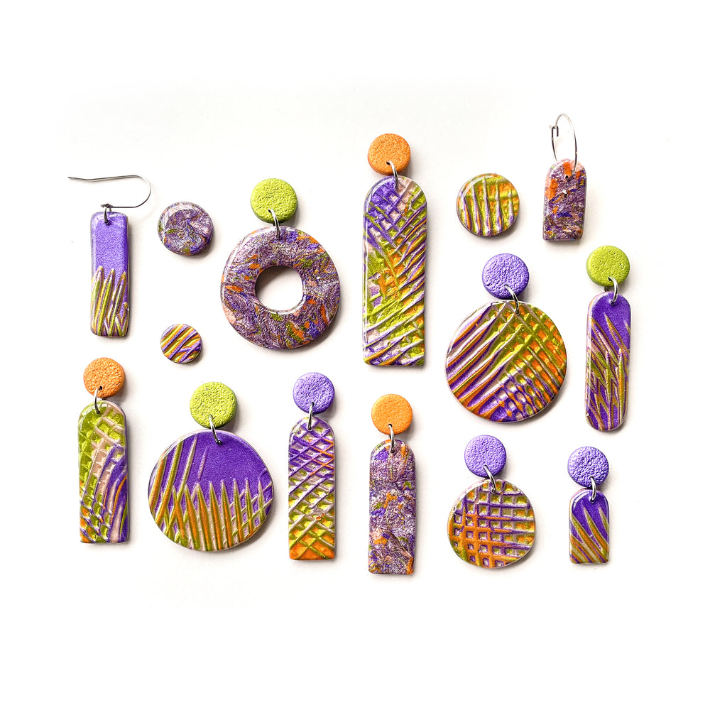 
            
                Load image into Gallery viewer, Purple Carved Mega Circle Stud Earrings
            
        